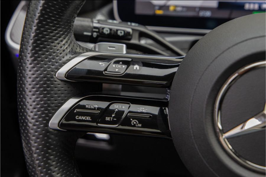 Mercedes-Benz C-Klasse Estate 300 e AMG Premium, Massage, Distronic, Pano, Trekhaak, Carplay, Hybrid 2023