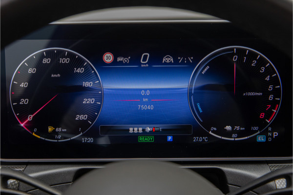 Mercedes-Benz C-Klasse Estate 300 e AMG Premium, Massage, Distronic, Pano, Trekhaak, Carplay, Hybrid 2023