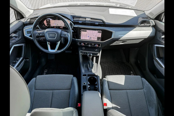 Audi Q3 45 Tfsi-e ** MATRIX, VIRTUAL, PANORAMA, TREKH, ACC, KEYLESS, 17-inch LMV ** 1e EIG - UNFALLFREI ** ** INFORMEER OOK NAAR ONZE AANTREKKELIJKE FINANCIAL-LEASE TARIEVEN **