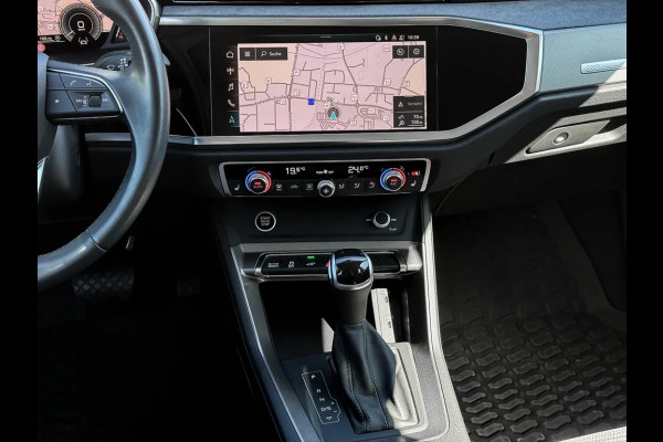 Audi Q3 45 Tfsi-e ** MATRIX, VIRTUAL, PANORAMA, TREKH, ACC, KEYLESS, 17-inch LMV ** 1e EIG - UNFALLFREI ** ** INFORMEER OOK NAAR ONZE AANTREKKELIJKE FINANCIAL-LEASE TARIEVEN **