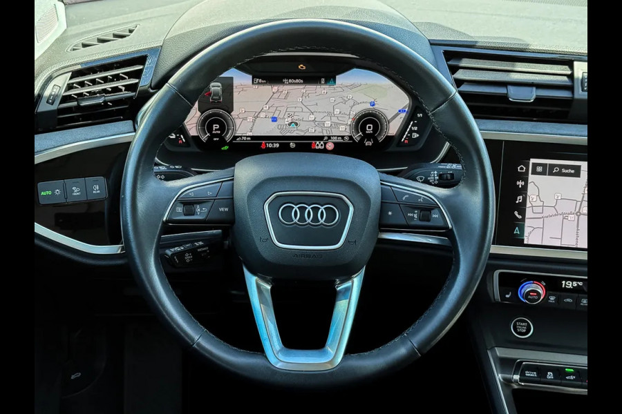 Audi Q3 45 Tfsi-e ** MATRIX, VIRTUAL, PANORAMA, TREKH, ACC, KEYLESS, 17-inch LMV ** 1e EIG - UNFALLFREI ** ** INFORMEER OOK NAAR ONZE AANTREKKELIJKE FINANCIAL-LEASE TARIEVEN **