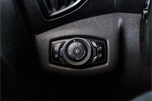 Ford Transit Connect 1.5 TDCI | Camera | Navigatie | Imperiaal | Trekhaak | 3-Zitter | Airco | Cruise control | Orig. NL Auto | Nieuwe APK | Euro 6