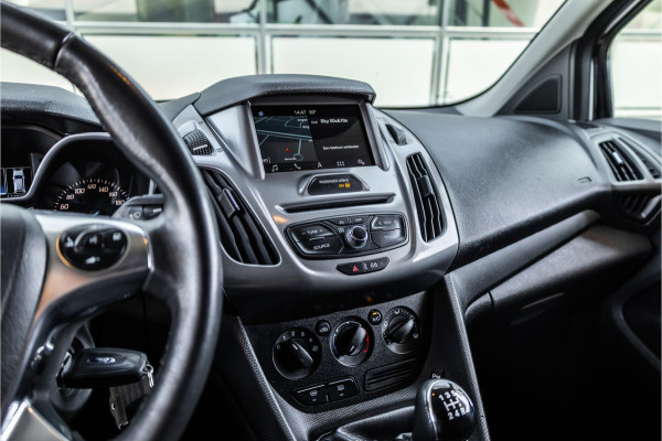 Ford Transit Connect 1.5 TDCI | Camera | Navigatie | Imperiaal | Trekhaak | 3-Zitter | Airco | Cruise control | Orig. NL Auto | Nieuwe APK | Euro 6