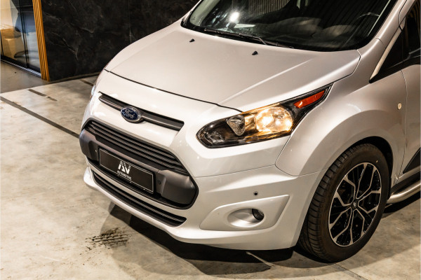Ford Transit Connect 1.5 TDCI | Camera | Navigatie | Imperiaal | Trekhaak | 3-Zitter | Airco | Cruise control | Orig. NL Auto | Nieuwe APK | Euro 6