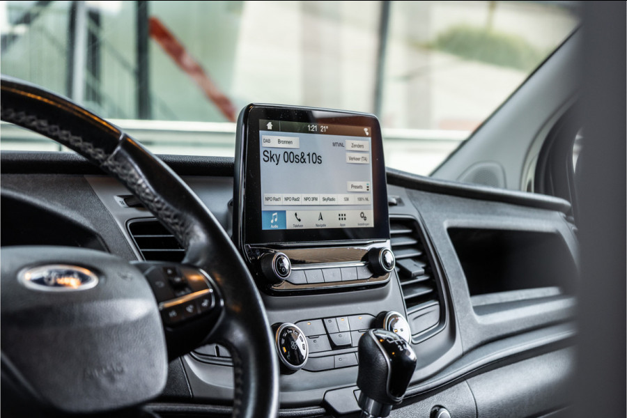 Ford Transit Custom 300 2.0 TDCI L2H1 DC | Raptor Edition | CarPlay | Navigatie | Dubbel cabine | DAB | 6-Zitter | Nieuwe APK | Onderhoudsbeurt