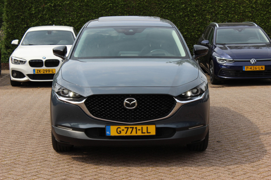 Mazda CX-30 2.0 e-SkyActiv-X M Hybrid Luxury / NL Auto! / Full option! / Trekhaak / Schuifdak / 360Camera / Head-up / Leder / Keyless / 18'' / CarPlay / Bose / Stuur+Stoelverwarming / Dodehoek / DAB / ACC
