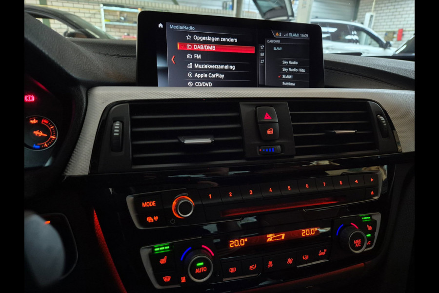 BMW 4 Serie 420i Gran Coupé M Sport Individual MAT Grey Orig BMW Performance 20inch Apple CarPlay High Executive BTW AUTO