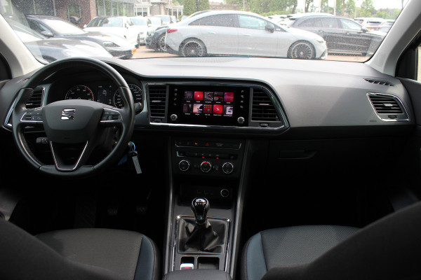 Seat Ateca 1.0 EcoTSI Style Business Intense / Camera / CarPlay / 17'' / Navigatie / DAB / ACC