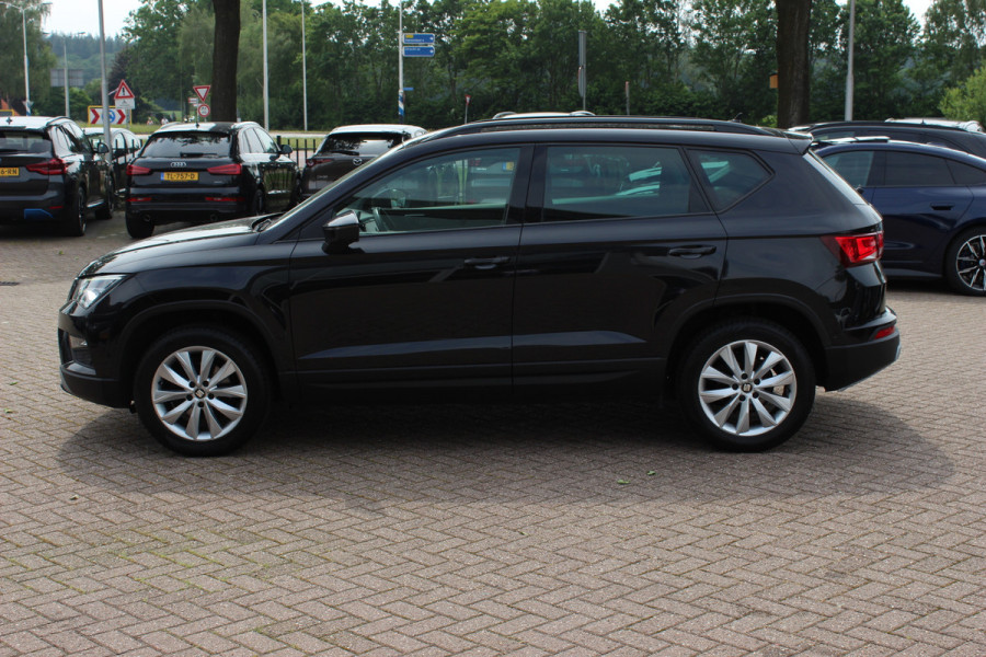 Seat Ateca 1.0 EcoTSI Style Business Intense / Camera / CarPlay / 17'' / Navigatie / DAB / ACC