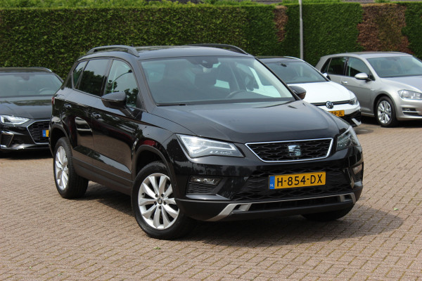 Seat Ateca 1.0 EcoTSI Style Business Intense / Camera / CarPlay / 17'' / Navigatie / DAB / ACC