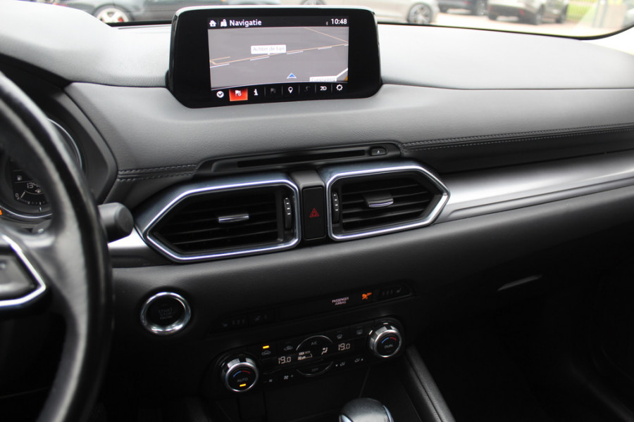 Mazda CX-5 2.0 SkyActiv-G 165 Business Luxury / Trekhaak / 360Camera / Head-up / Leder / Bose / Keyless / 19'' / Dodehoek / Navigatie / DAB / Stoelventilatie+Verwarming / Cruise Control