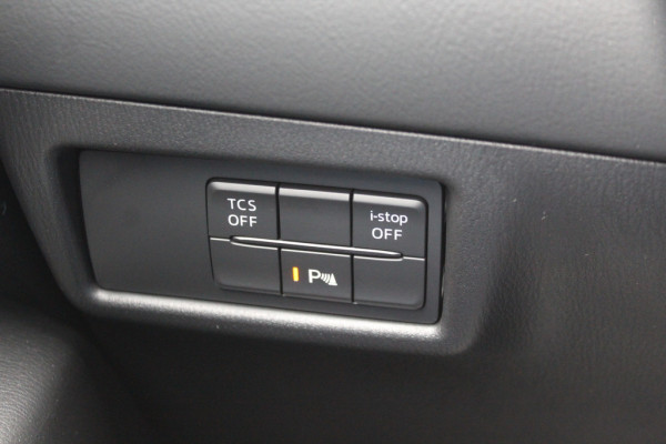 Mazda CX-5 2.0 SkyActiv-G 165 Business Luxury / Trekhaak / 360Camera / Head-up / Leder / Bose / Keyless / 19'' / Dodehoek / Navigatie / DAB / Stoelventilatie+Verwarming / Cruise Control
