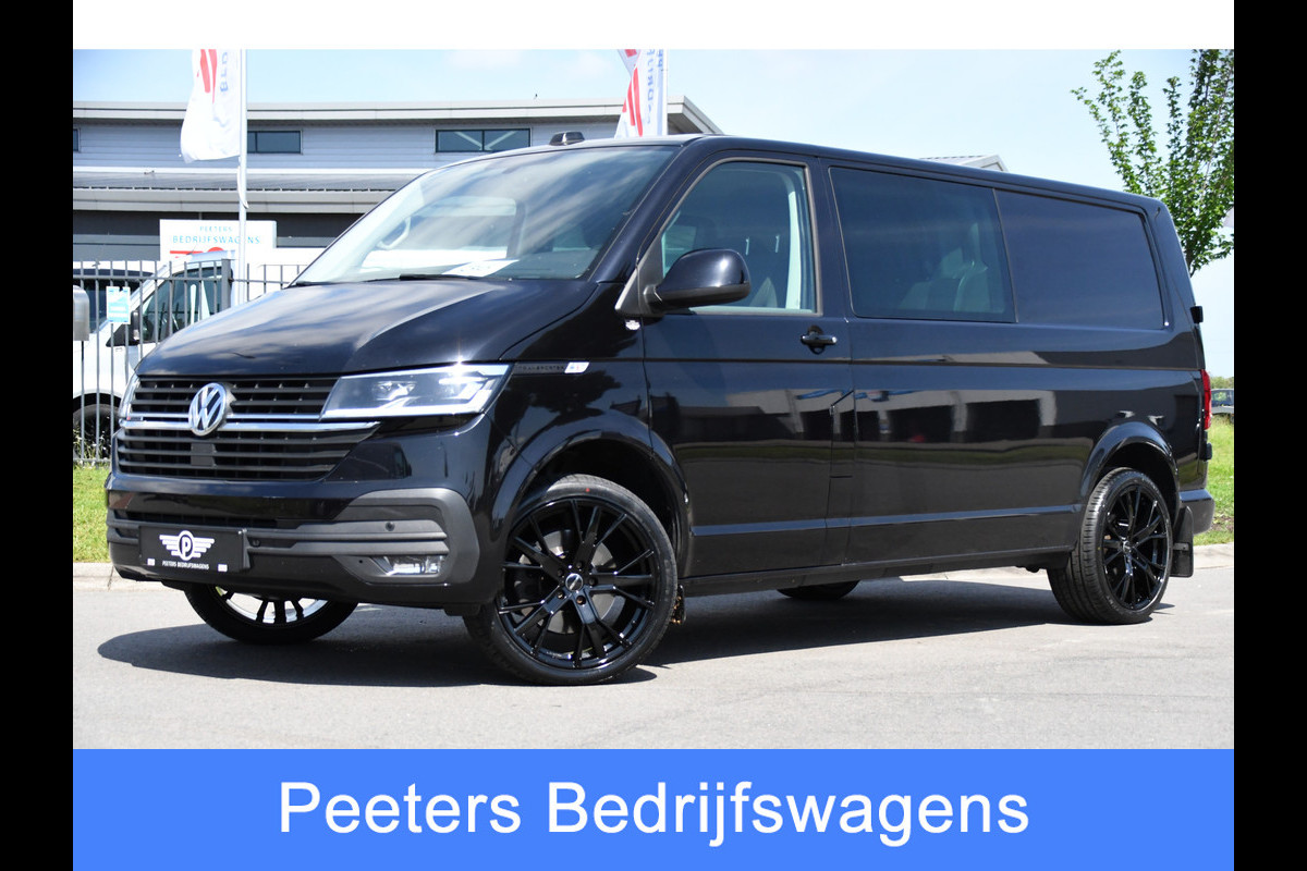 Volkswagen Transporter 2.0 TDI L2H1 DC 4Motion Black Edition Camera, Adaptieve Cruise, Carplay, LED, 4x4, Stoelverwarming, Automaat, Trekhaak, 199pk, Uniek!