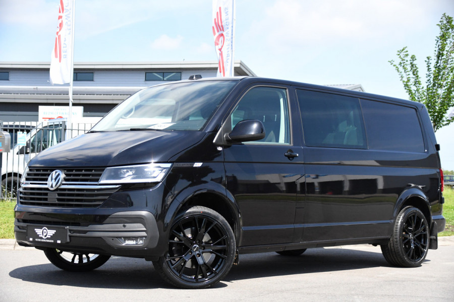 Volkswagen Transporter 2.0 TDI L2H1 DC 4Motion Black Edition Camera, Adaptieve Cruise, Carplay, LED, 4x4, Stoelverwarming, Automaat, Trekhaak, 199pk, Uniek!