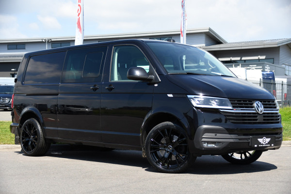 Volkswagen Transporter 2.0 TDI L2H1 DC 4Motion Black Edition Camera, Adaptieve Cruise, Carplay, LED, 4x4, Stoelverwarming, Automaat, Trekhaak, 199pk, Uniek!