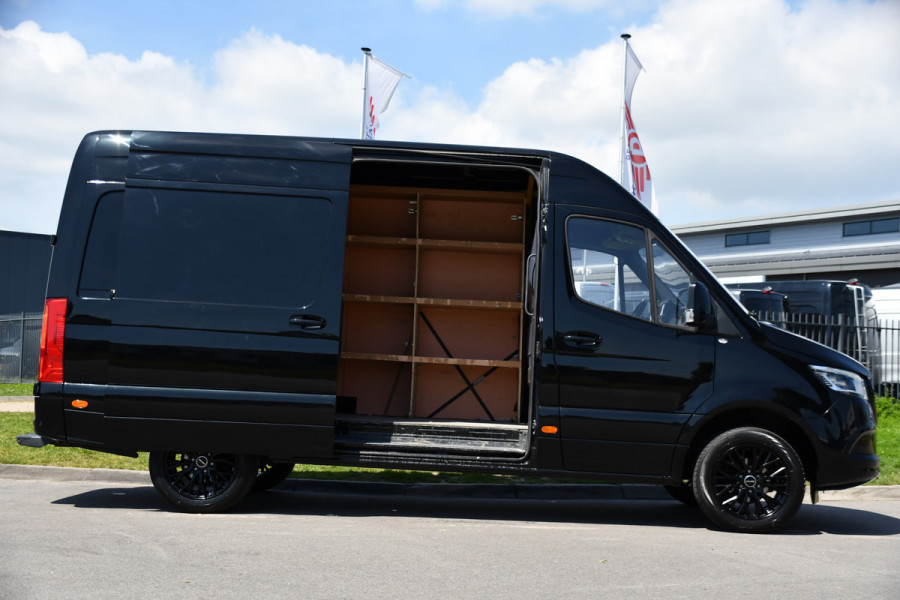 Mercedes-Benz Sprinter 319 V6 3.0 CDI L2H2 Black Edition Camera, Cruise, Carplay, LED, Automaat, 190pk, Multimedia, Lederstuur, Uniek!