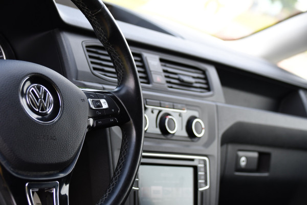 Volkswagen Caddy 2.0 TDI L1H1 PB Edition Cruise, Carplay, Sensoren, 185pk, Multimedia, Airco, Lederen stuur, Uniek!