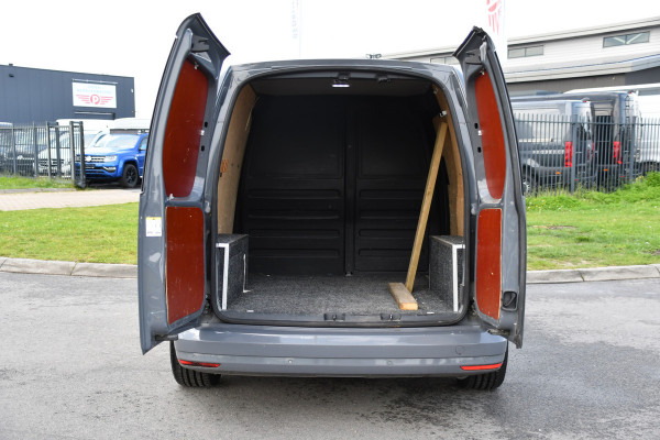 Volkswagen Caddy 2.0 TDI L1H1 PB Edition Cruise, Carplay, Sensoren, 185pk, Multimedia, Airco, Lederen stuur, Uniek!