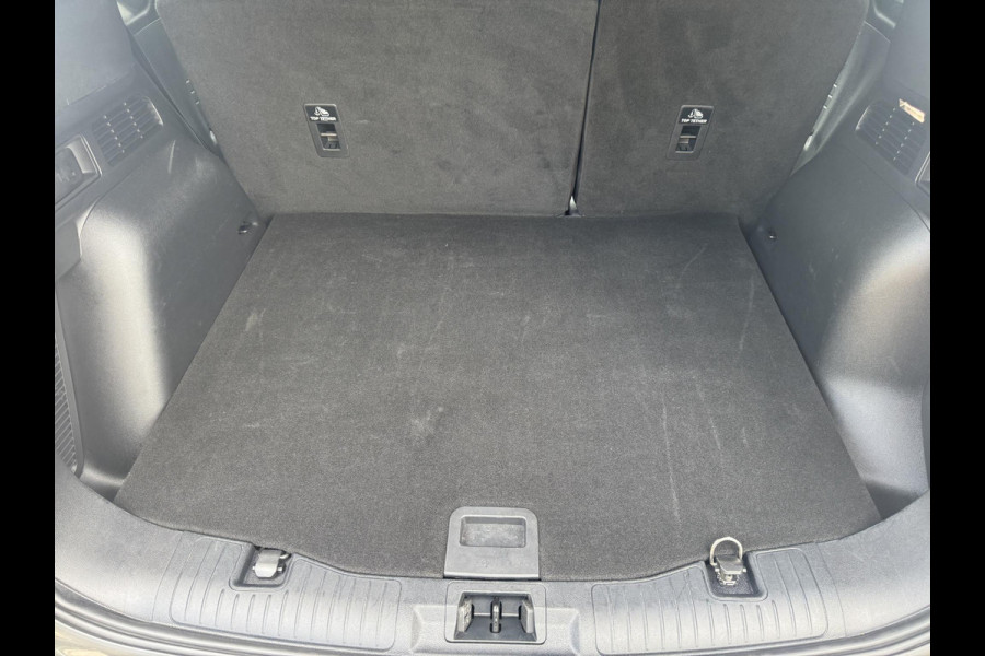 Ford Kuga 2.5 PHEV ST-Line X | 243 PK | Winter Pack | AGR Stoelen | Adaptieve Cruise | Origineel Nederlandse auto | 2.100kg Trekgewicht