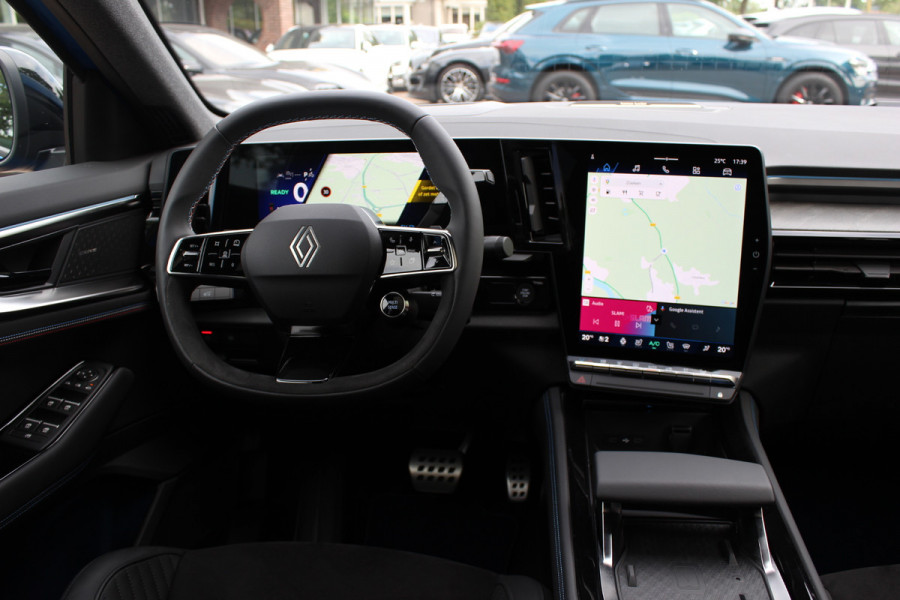 Renault Rafale 1.2 E-Tech full hybrid 200 esprit Alpine / NL Auto! / Panoramadak / 360Camera / Head-up / Harman Kardon / Matrix LED / Elektr. Stoelen / Stuur+Stoelverwarming / Dodehoek / DAB / ACC