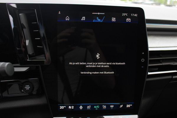 Renault Rafale 1.2 E-Tech full hybrid 200 esprit Alpine / NL Auto! / Panoramadak / 360Camera / Head-up / Harman Kardon / Matrix LED / Elektr. Stoelen / Stuur+Stoelverwarming / Dodehoek / DAB / ACC