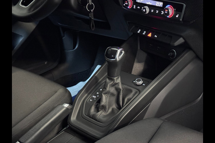 Audi A1 Sportback 25 TFSI Advanced edition | LED | CARPLAY | STOELVERWARMING