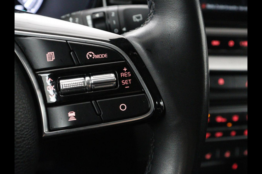Kia Xceed 1.6 GDi PHEV ExecutiveLine | Panoramadak | Stoelventilatie | Leder | Adaptive cruise | Camera | Achterbankverwarming | Memory | Side Assist | Navigatie | Keyless | Full LED | Stoelverwarming | Plug In
