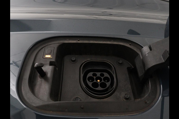 Hyundai Tucson 1.6 T-GDI PHEV Premium 4WD | SOH 96,5% | Stoelventilatie | Leder | Trekhaak | 360 Camera | Adaptive cruise | Krell Audio | Achterbankverwarming | Camera | Memory | Keyless | Plug In