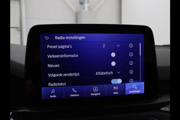 Ford Focus 1.0 EcoBoost ST Line X | Stoelverwarming | Adaptive cruise | Camera | Carplay | Stuurverwarming | Full LED | Keyless | Navigatie | Climate control | Bluetooth