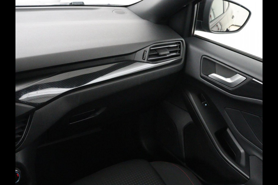 Ford Focus 1.0 EcoBoost ST Line X | Stoelverwarming | Adaptive cruise | Camera | Carplay | Stuurverwarming | Full LED | Keyless | Navigatie | Climate control | Bluetooth