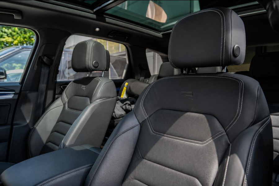 Volkswagen Touareg 3.0 TSi 4MOTION R | Panorama| Dynaudio | 360 Camera | Nachtzicht | Trekhaak | HUD