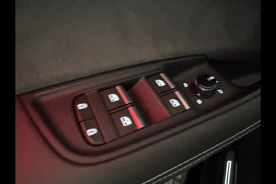 Audi Q8 60 TFSI e quattro S Line Pano|RS Seat|HuD|B&O|Massage