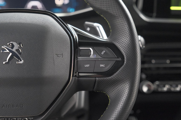 Peugeot 2008 PureTech 130 EAT8 GT-Line | Camera | Dodehoekdetectie | Adaptieve Cruise Control | Apple Carplay