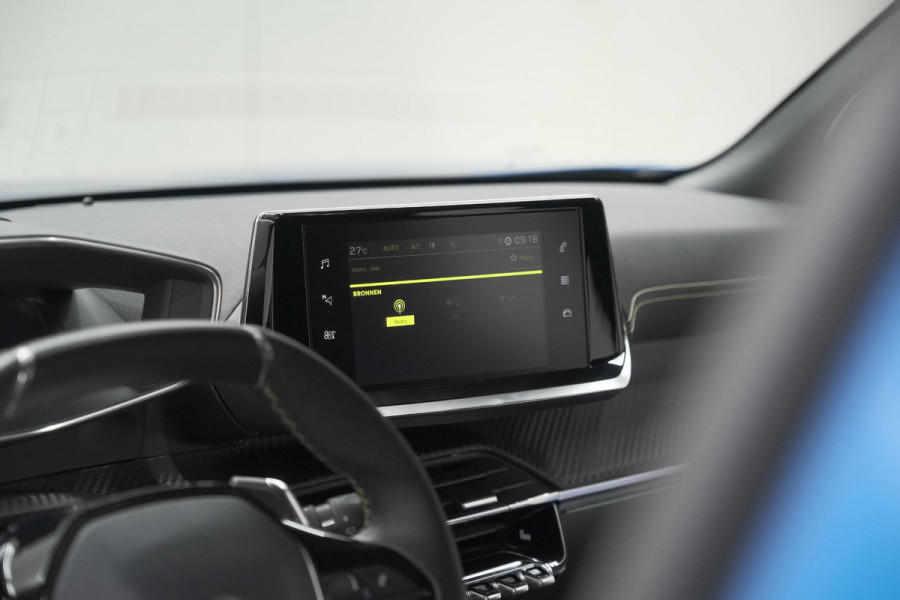 Peugeot 2008 PureTech 130 EAT8 GT-Line | Camera | Dodehoekdetectie | Adaptieve Cruise Control | Apple Carplay