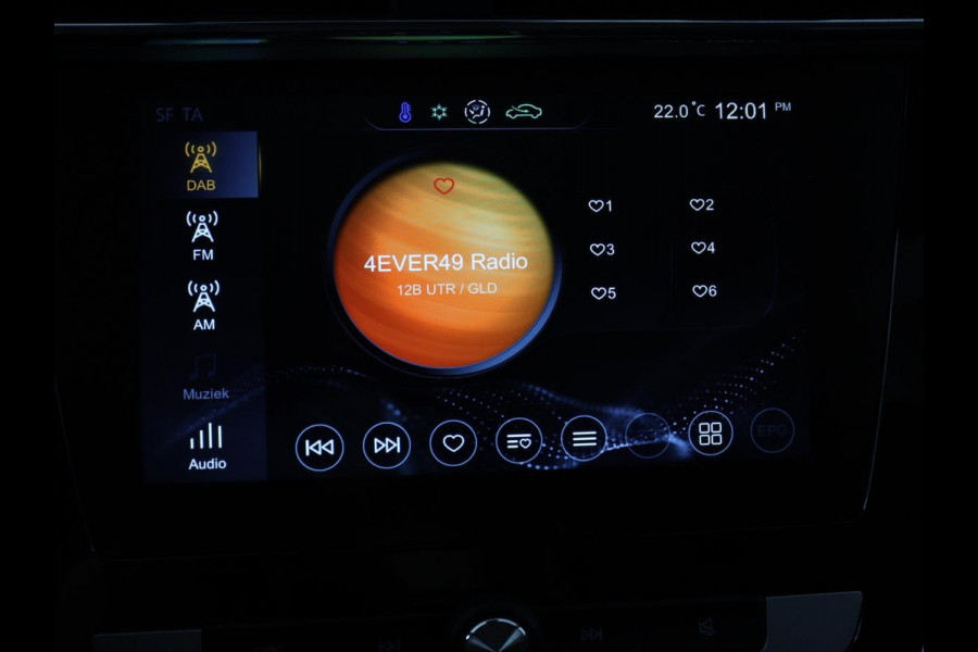 MG Mg Zs Luxury 45 kWh | SOH 91,3% | Panoramadak | Leder | Stoelverwarming | Trekhaak | Adaptive cruise | Camera | Carplay | Keyless | Navigatie | Climate control