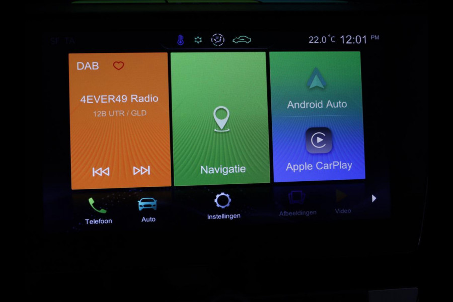 MG Mg Zs Luxury 45 kWh | SOH 91,3% | Panoramadak | Leder | Stoelverwarming | Trekhaak | Adaptive cruise | Camera | Carplay | Keyless | Navigatie | Climate control