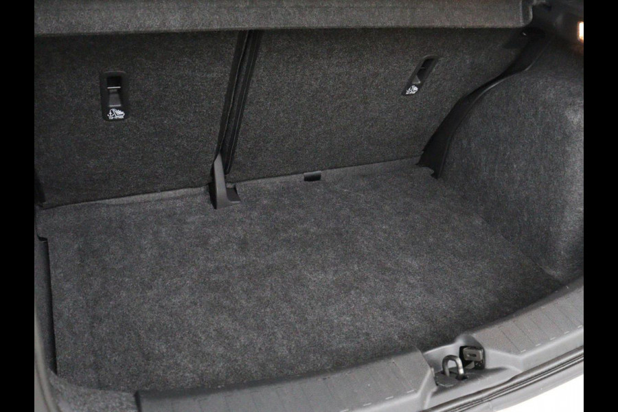 Nissan Micra 0.9 IG-T N-Connecta | Camera | Navigatie | Climate control | Parkeerhulp | Cruise control | DAB | Bluetooth | Getint glas