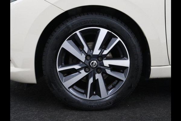 Nissan Micra 0.9 IG-T N-Connecta | Camera | Navigatie | Climate control | Parkeerhulp | Cruise control | DAB | Bluetooth | Getint glas