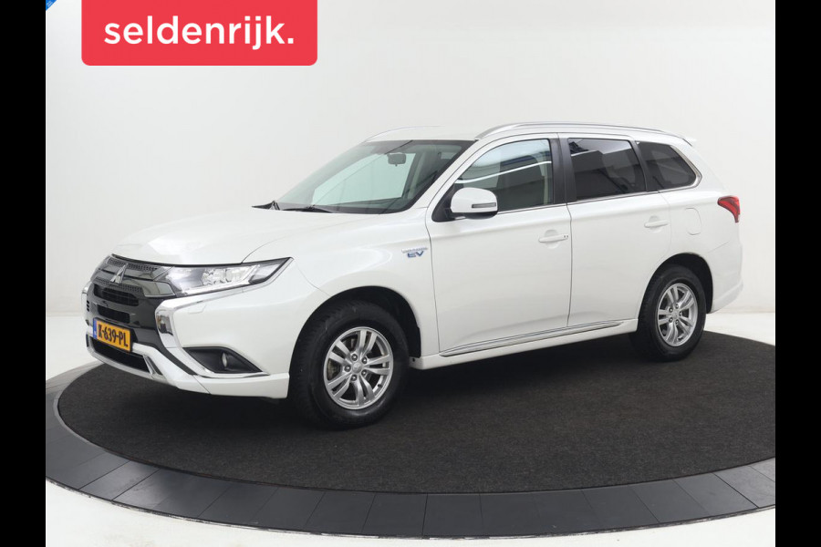 Mitsubishi Outlander 2.4 PHEV Pure+ | SOH 71,6% | Stoelverwarming | Carplay | Camera | Trekhaak | Keyless | Climate control | DAB | Full LED | Cruise control | Bluetooth | Plug In