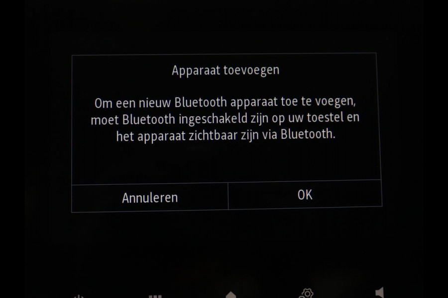 Renault Captur 1.0 TCe 90 Intens | Camera | Navigatie | Carplay | Half leder | Keyless | Full LED | Climate control | Parkeerhulp | Cruise control | Bluetooth | Getint glas