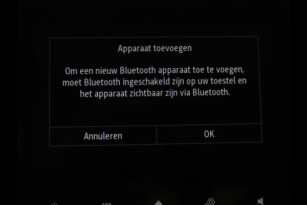 Renault Captur 1.0 TCe 90 Intens | Camera | Navigatie | Carplay | Half leder | Keyless | Full LED | Climate control | Parkeerhulp | Cruise control | Bluetooth | Getint glas