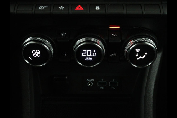 Renault Captur 1.0 TCe 90 Intens | Camera | Navigatie | Carplay | Half leder | Keyless | Full LED | Climate control | Parkeerhulp | Cruise control | Bluetooth | Getint glas