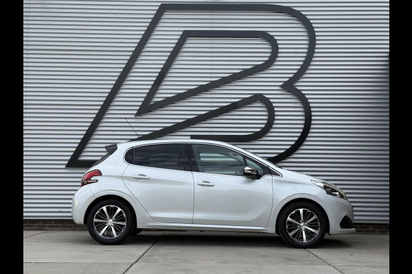 Peugeot 208 1.2 PureTech Allure 2e Eigenaar|Navi|Camera|Carplay|Clima|Cruise|PDC|Elektr. ramen|N.A.P|APK tot 05-2027