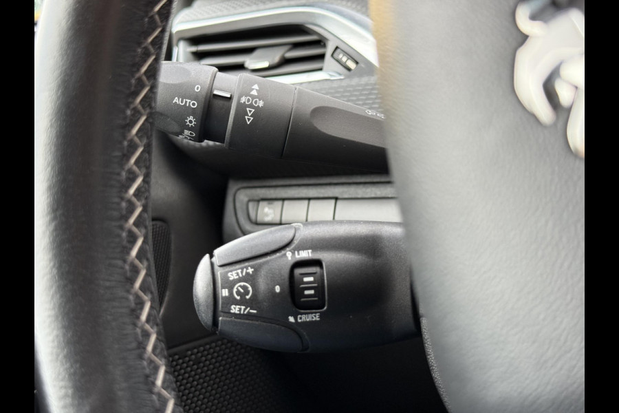Peugeot 208 1.2 PureTech Allure 2e Eigenaar|Navi|Camera|Carplay|Clima|Cruise|PDC|Elektr. ramen|N.A.P|APK tot 05-2027