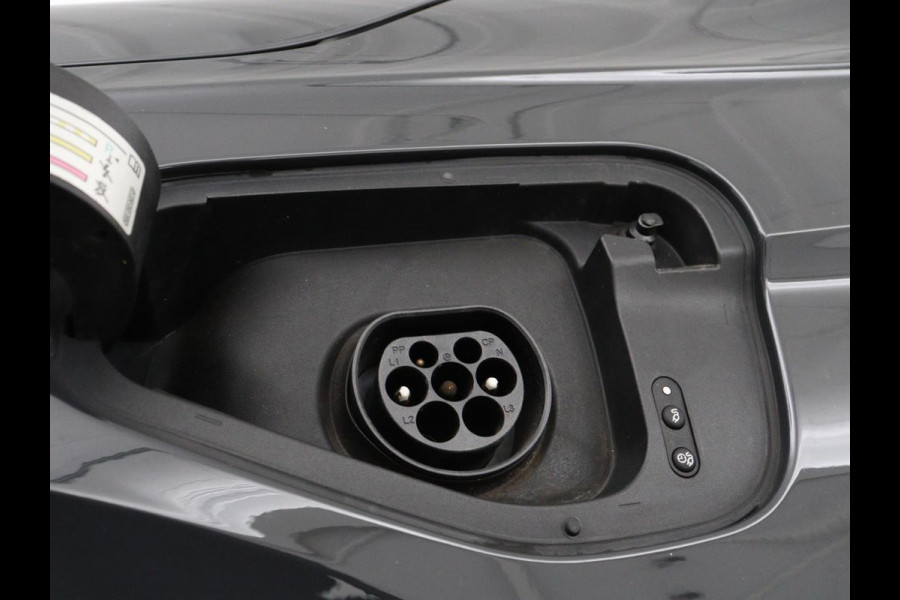 Seat Tarraco 1.4 TSI e-Hybrid PHEV Xcellence | SOH 88,6% | Stoelverwarming | Trekhaak | Camera | 19'' | Adaptive cruise | Carplay | Navigatie | Achterbankverwarming | Keyless | Full LED | Plug In