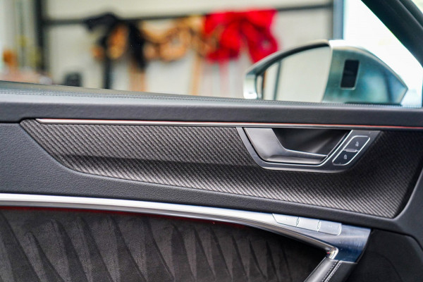Audi A6 Avant RS 6 TFSI Quattro | B&O Advanced | Keramisch | 360cam | HuD | Stoelverkoeling | Carbon