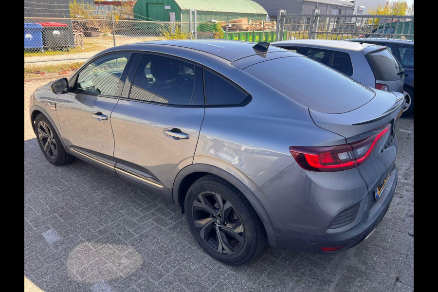 Renault Arkana 1.6 E-Tech hybrid 145 E-Tech engineered 143pk | Volledig Leder | Stoelverwarming | Adaptieve Cruise