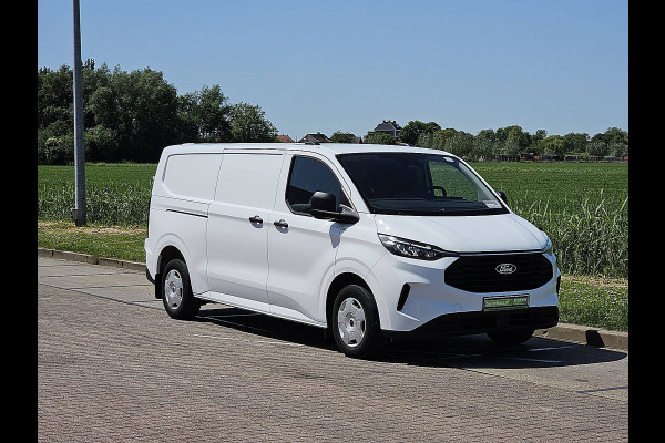 Ford Transit Custom 2.0 TDCI L2H1 Trend L2H1 Navi Euro6 Airco Achterdeuren Camera 3-Zits BPM-Vrij Facelift Model