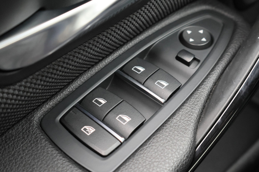 BMW 4 Serie Gran Coupé 418i Executive Automaat LED, Navigatie, Climate, PDC, 18"