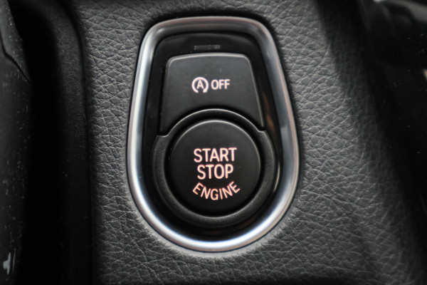 BMW 4 Serie Gran Coupé 418i Executive Automaat LED, Navigatie, Climate, PDC, 18"